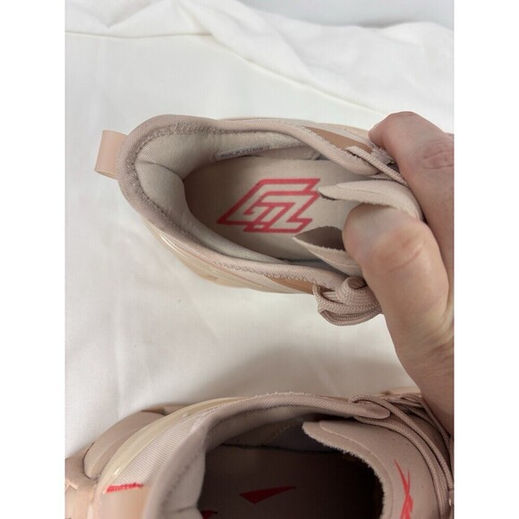 Reebok Zig Kinetica 3 Running Sneakers Peach Pink 8.5 Chunky Utility Gorpcore - Picture 7 of 9